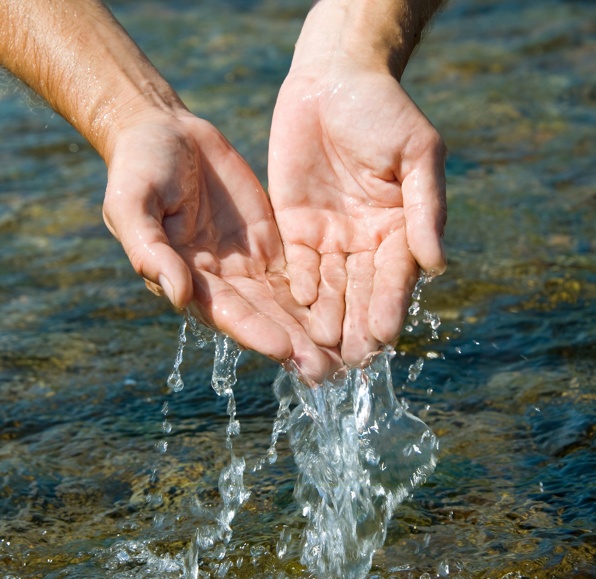 EXPANSIÓN DE ACCESO AL AGUA POTABLE